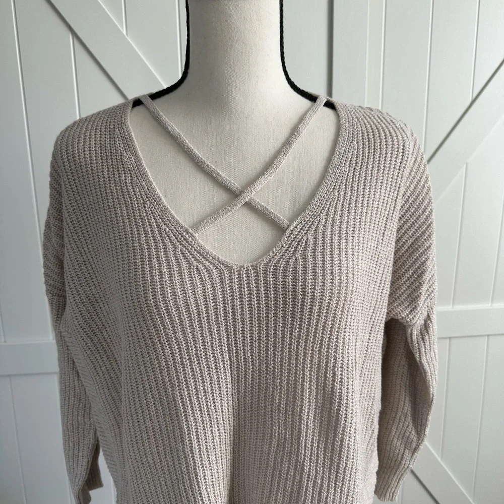 NWT Women's EXPRESS Tan / Cream Tunic Sweater Size XS - Picture 2 of 7